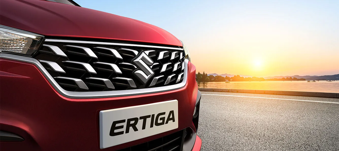 Dynamic Chrome Winged Front Grille