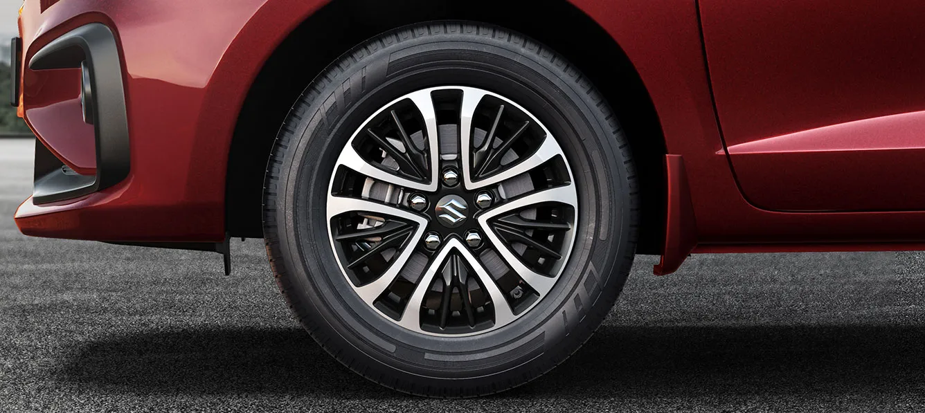 Machined Two-tone Alloy Wheels